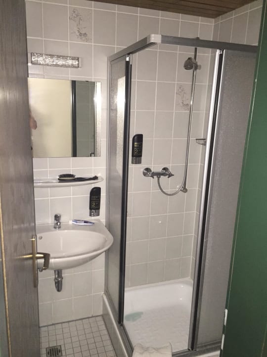 Bad Hotel Ellenzer Goldbäumchen