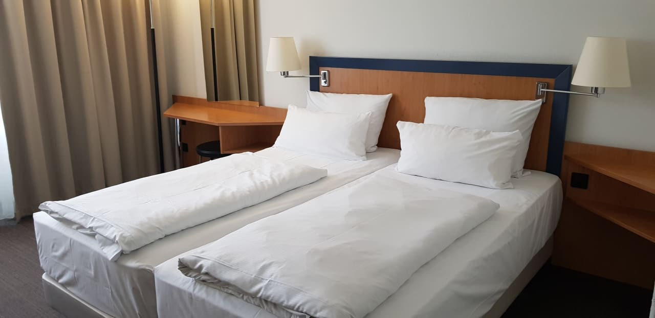 Zimmer NH Frankfurt Airport West