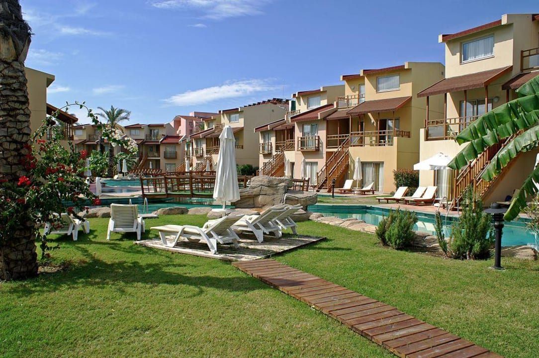 Silence Beach Selectum Family Resort Side