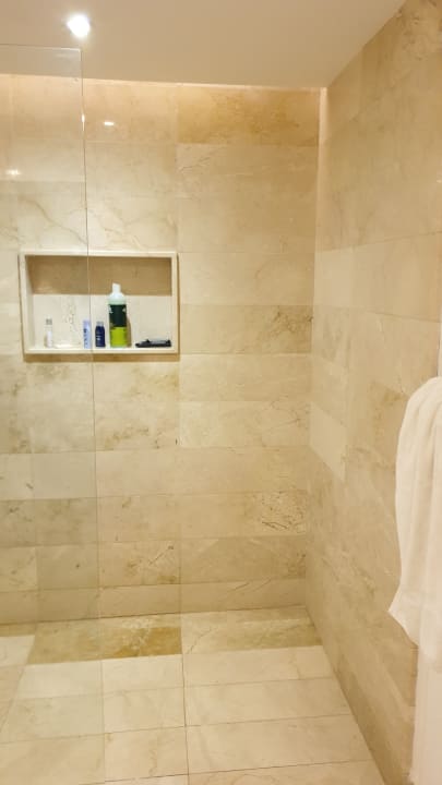 Zimmer Wyndham Alltra Samana