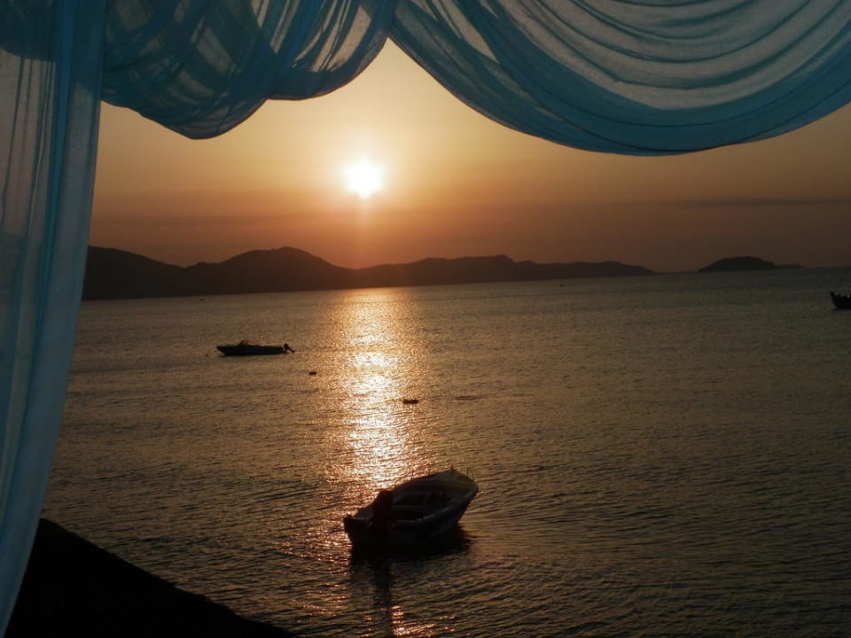 Sonnenaufgang im Porto Koukla Porto Koukla Beach