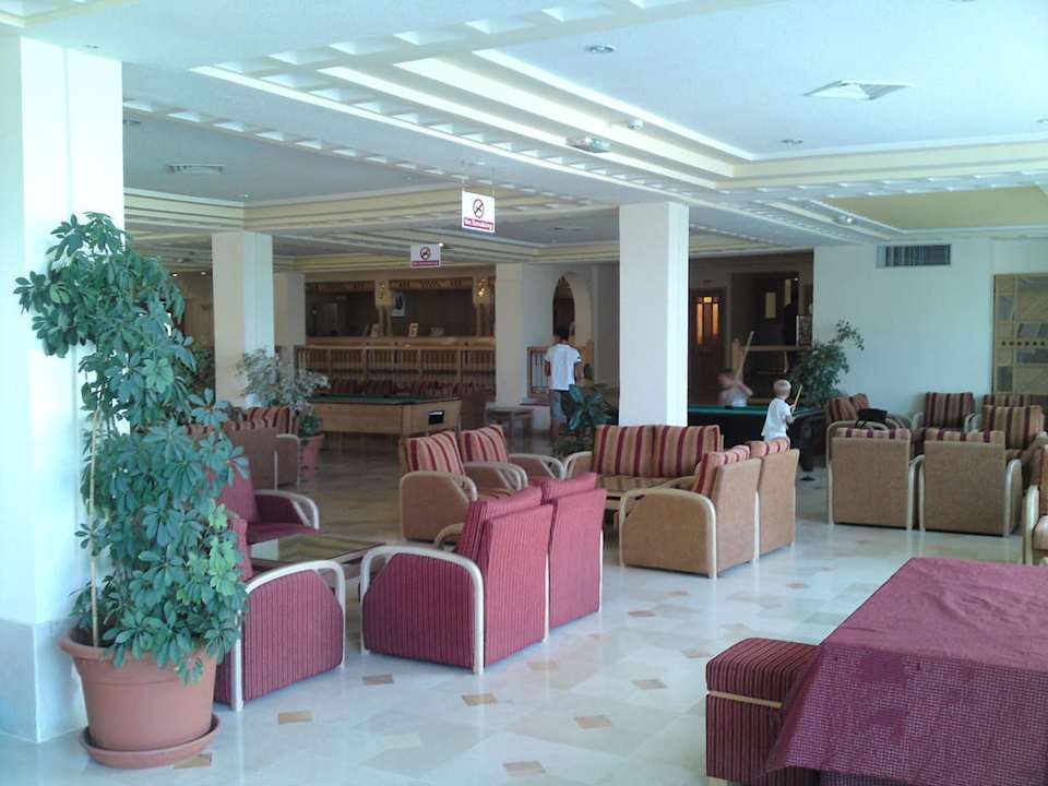 Lobby von der Bar aus gesehen Hotel El Mouradi Cap Mahdia
