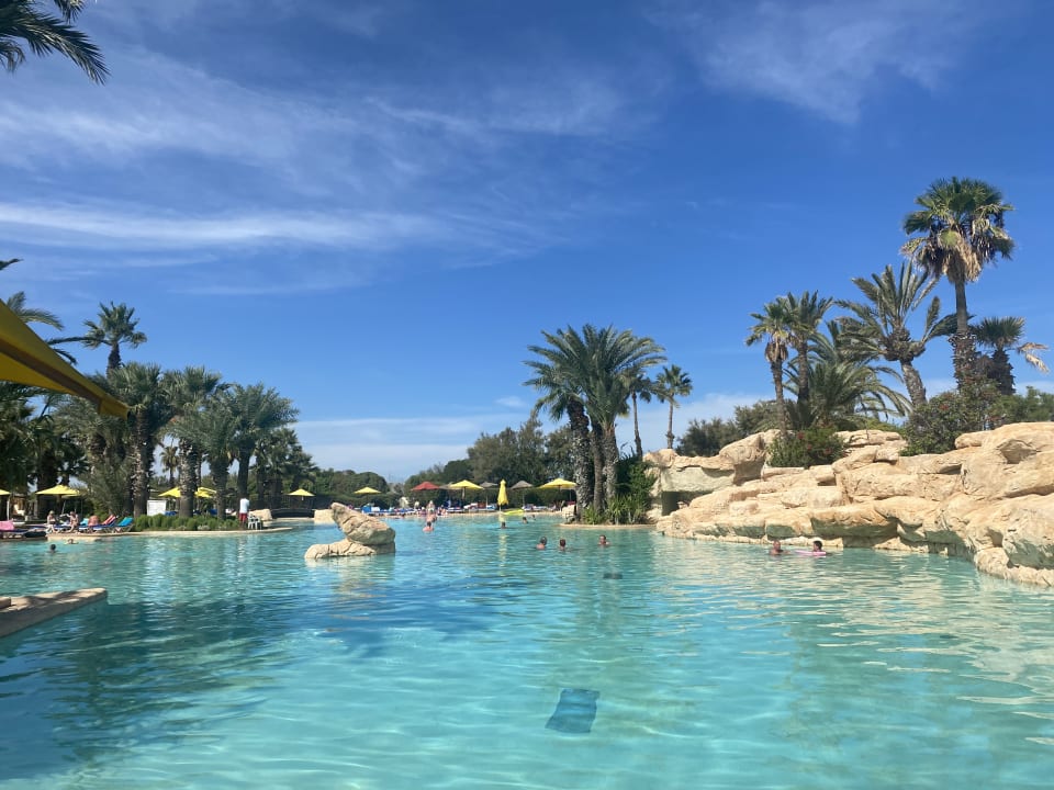 Pool Sahara Beach Aquapark & Resort