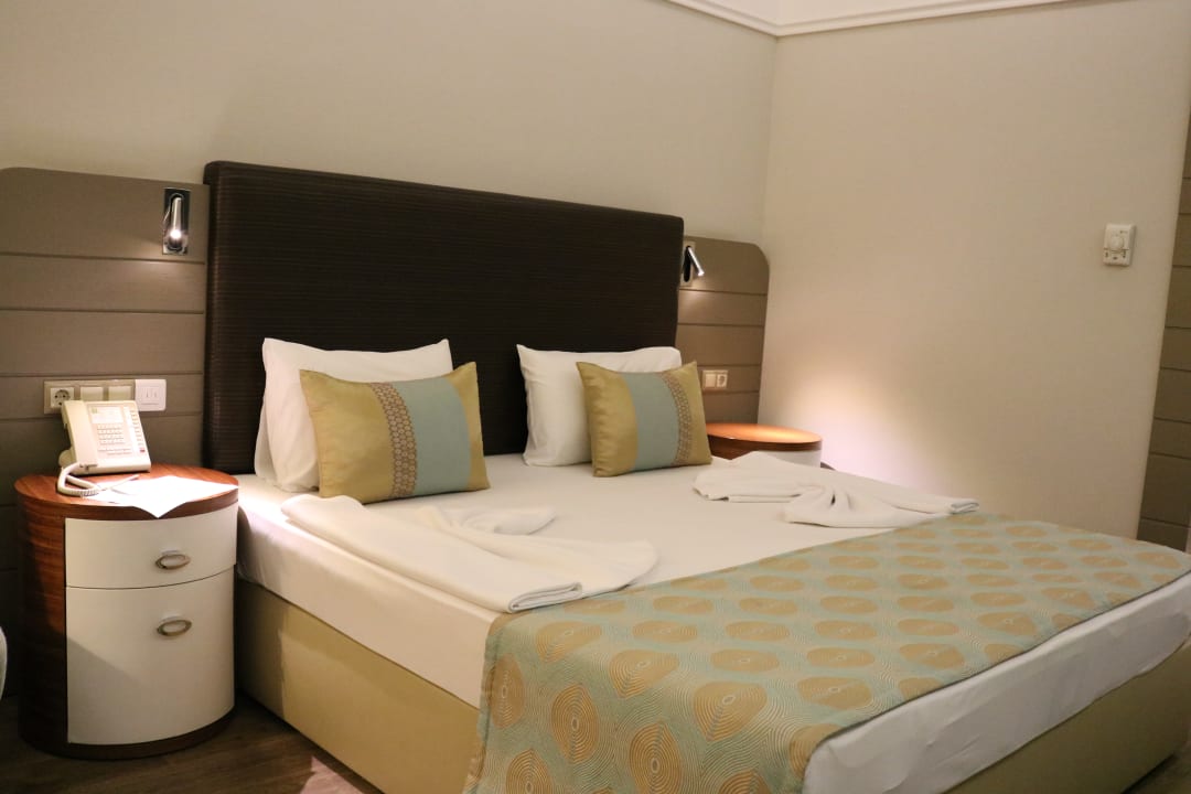 Zimmer Hotel Grand Side