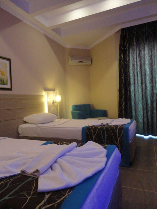 Krizantem Katya Kaila Beach Hotel