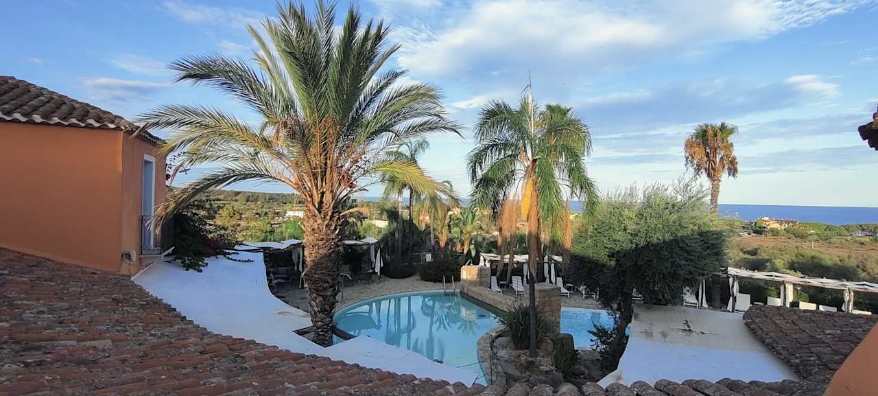 Ausblick Felix Hotels - Galanias Hotel & Retreat