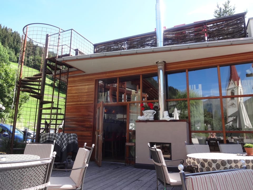 Genuss auf der Terrasse Erlebnishotel Waltershof