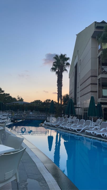 Pool Can Garden Resort