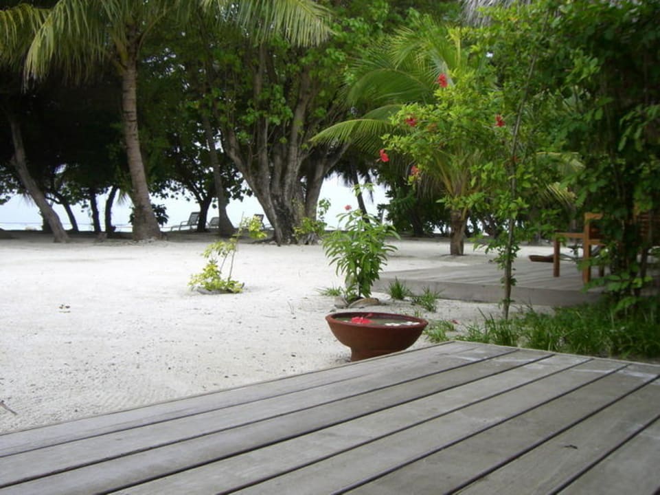 Blick von der Holzterrasse Adaaran Select Hudhuran Fushi - Premium All Inclusive