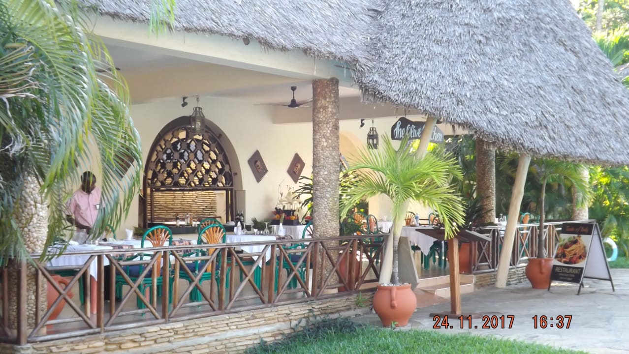 A-la-carte- Restaurant Neptune Paradise Beach Resort & Spa