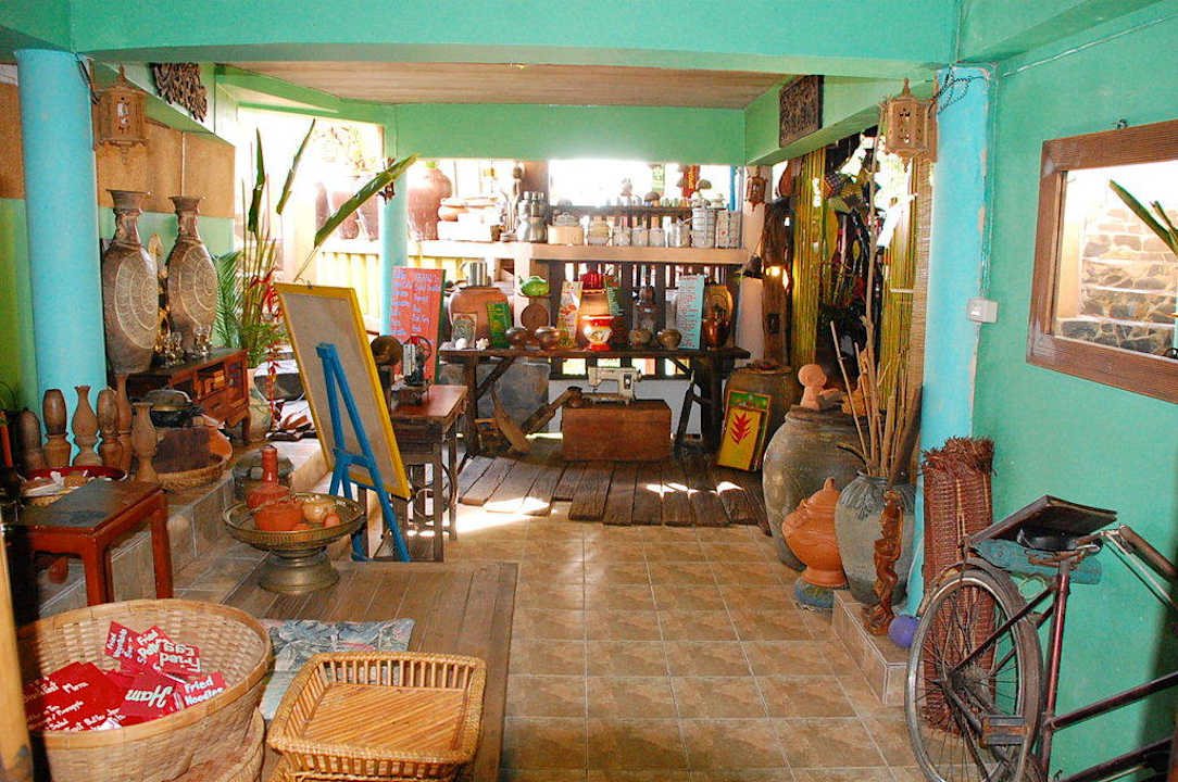 Neben dem Frühstücksraum Varinda Garden Resort