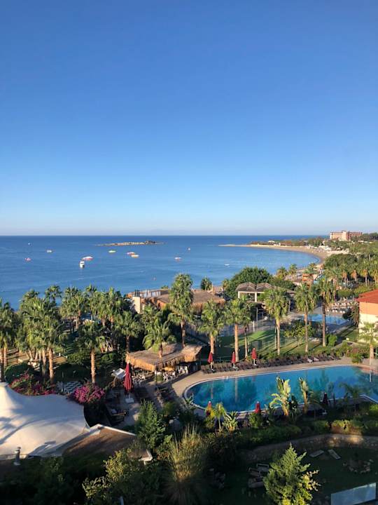 Pool Justiniano Deluxe Resort