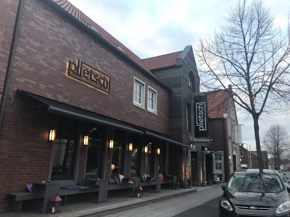 Außenansicht Krögers Hotel