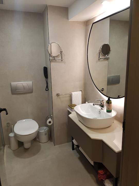 Zimmer Side Breeze Hotel