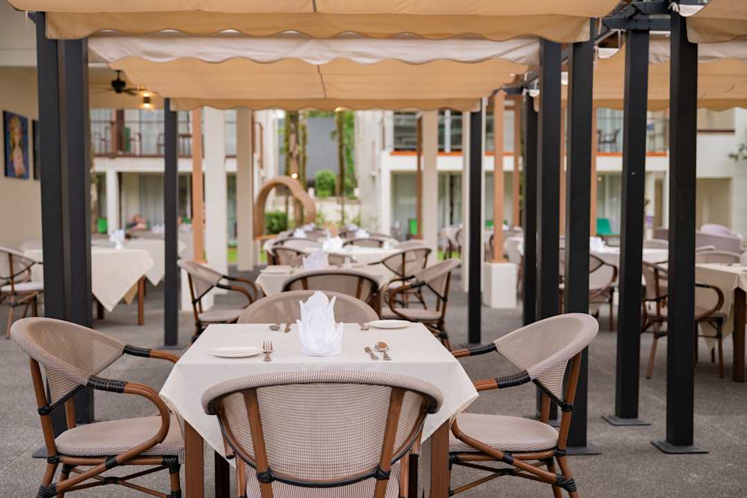 Gastro The Briza Beach Resort Khaolak