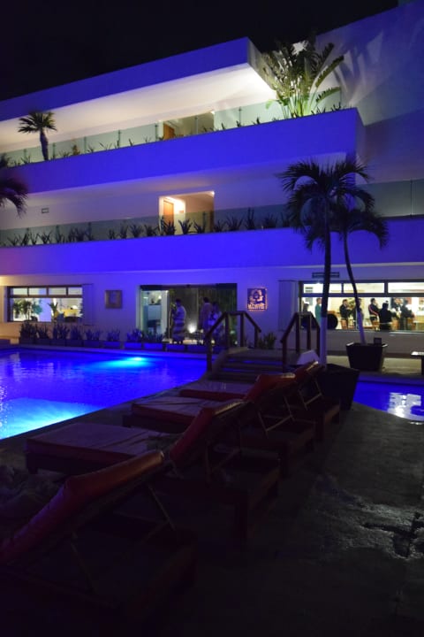 Pool Hotel Flamingo Cancun Resort