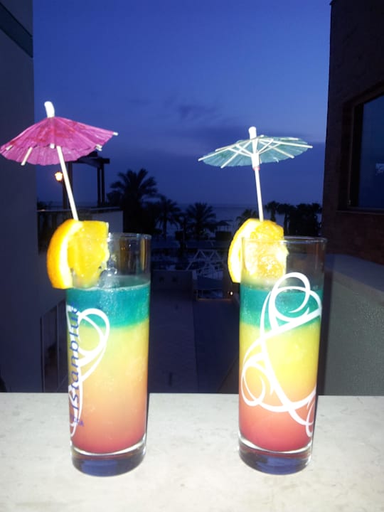 Leckere Cocktals,jeden Abend einen Neuen Sealife Buket Resort & Beach