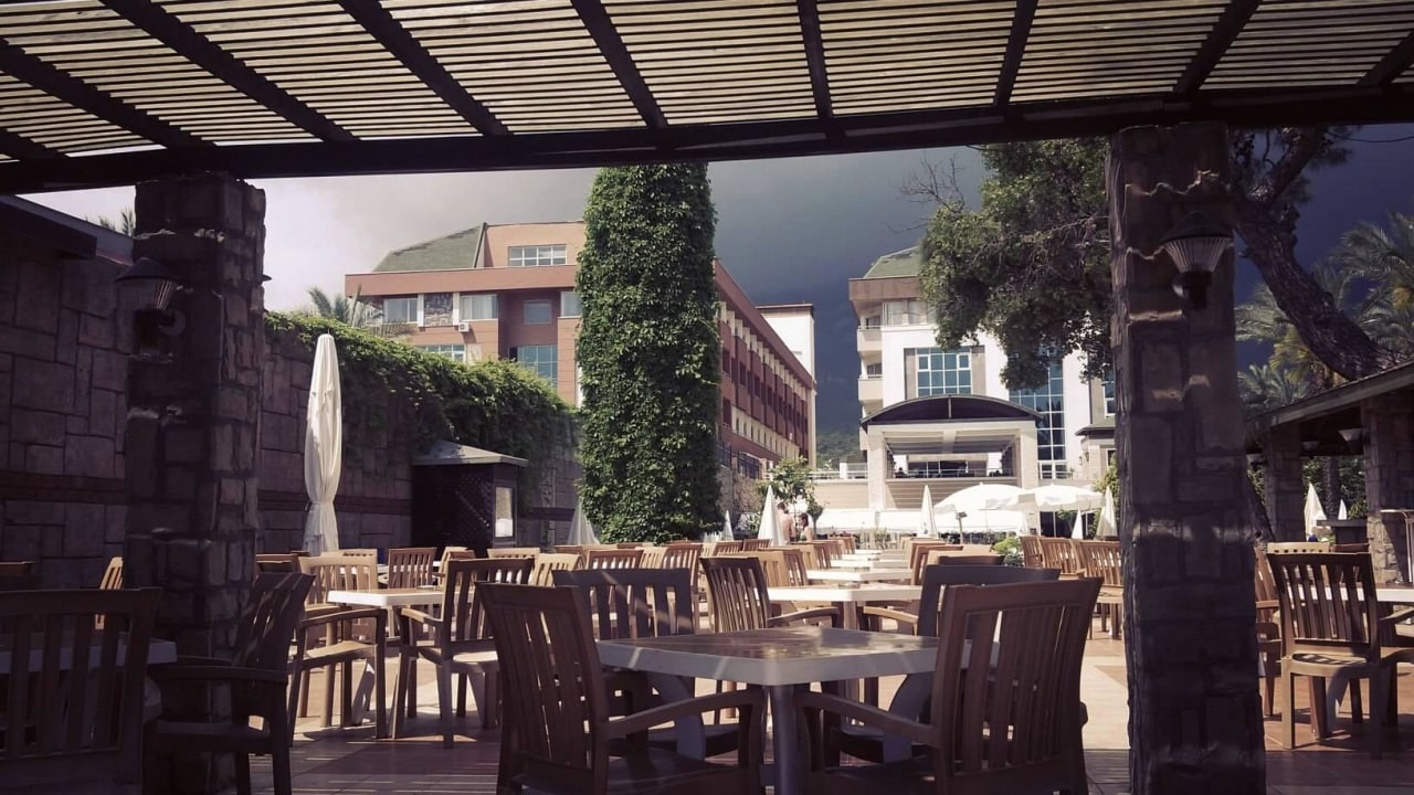 Бар у бассейна Armas Gül Beach