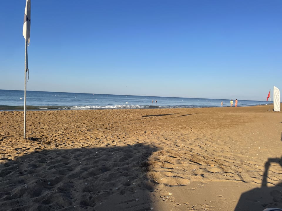 Strand Jacaranda Luxury Resort