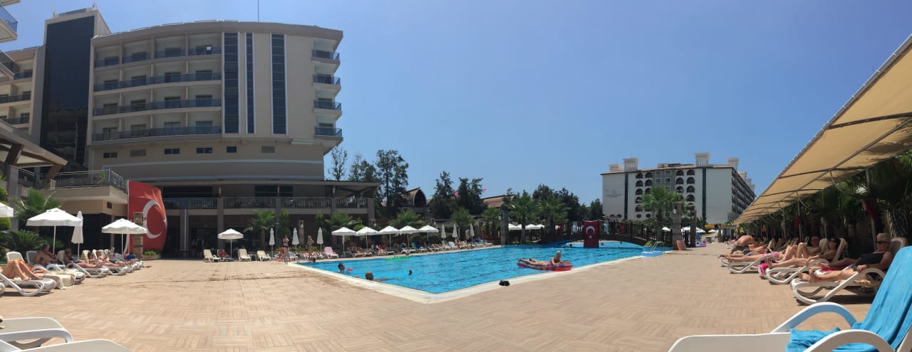 Pool Dizalya Palm Garden