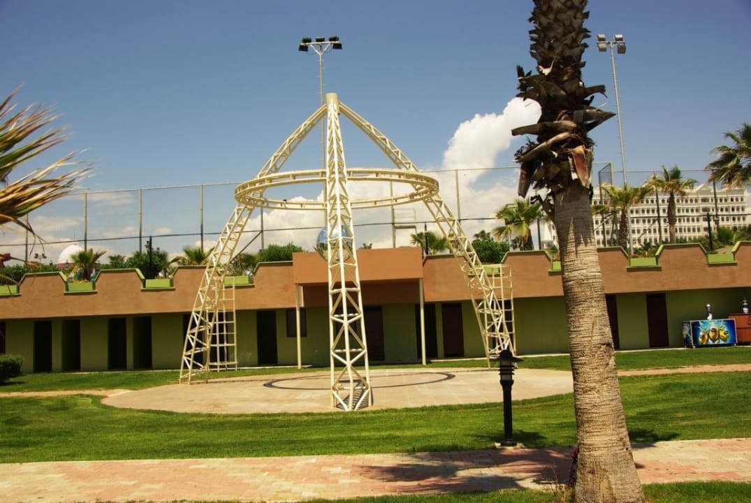 Vom 23.5. aufgenommen Kamelya Aishen Club