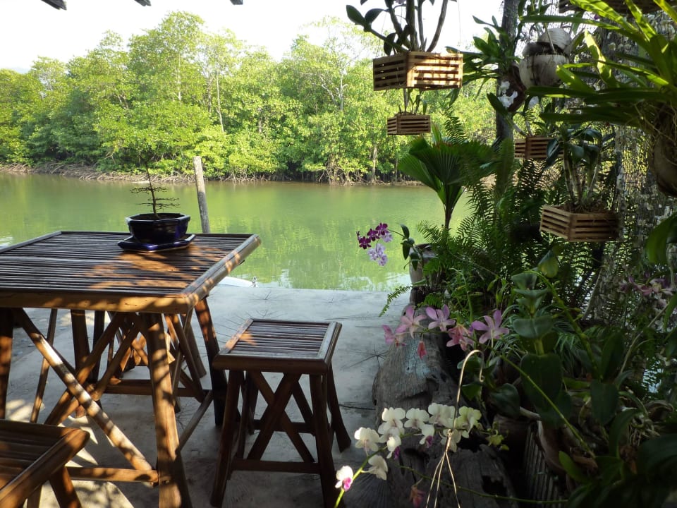 Designated Smoking Area The Mangrove Hideaway Koh Chang