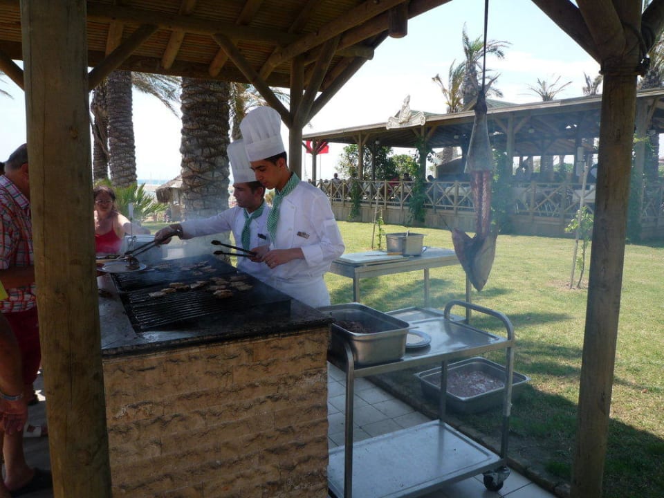 Grillen Sunis Kumköy Beach Resort Hotel & Spa