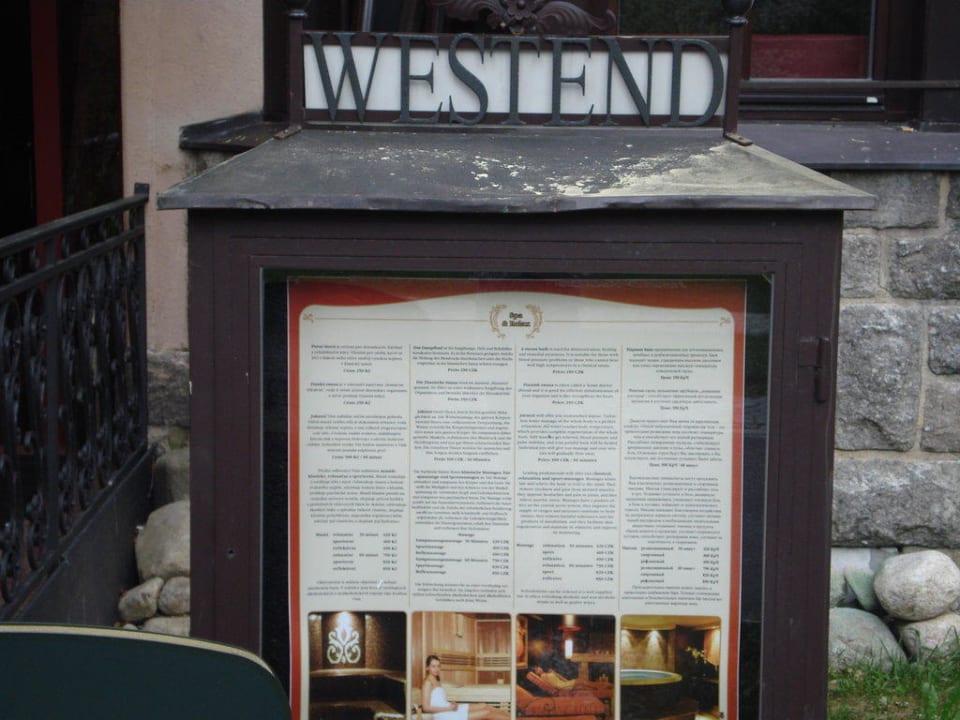 Tabule před hotelem Hotel Soyka