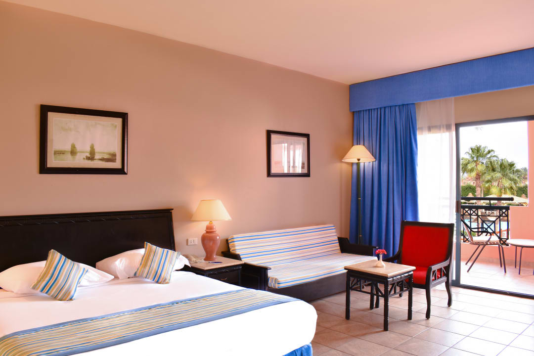 Zimmer Parrotel Aqua Park Resort