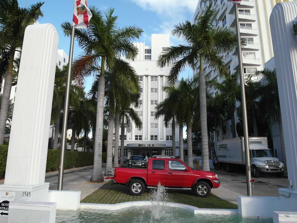 Auffahrtbereich Royal Palm South Beach Miami, a Tribute Portfolio Resort