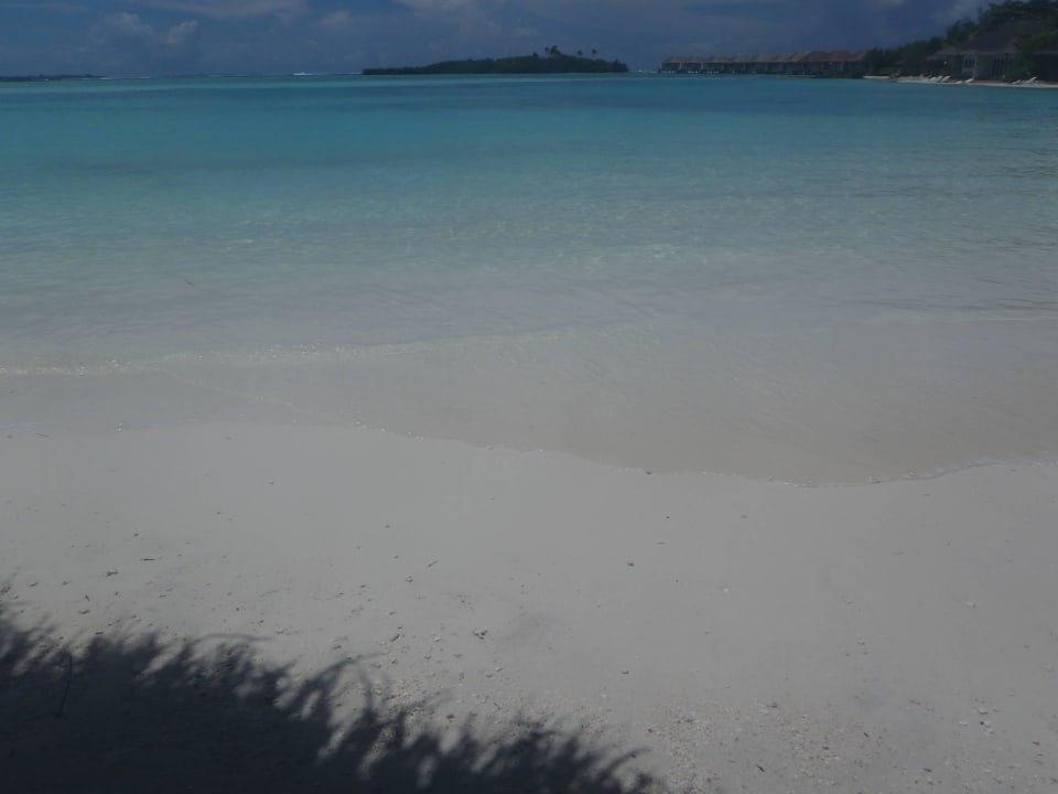 Blick auf Lagune & Overwaterbungalows Cinnamon Dhonveli Maldives