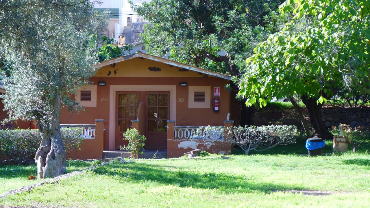 Hüttenunterkunft Hotel Soller Garden
