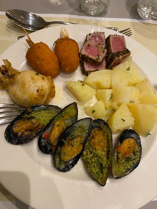 Gastro Hotel Nissi Beach Resort