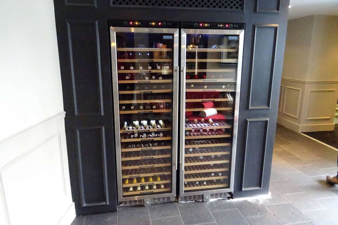 Weinlager Hotel The Talbot Inn