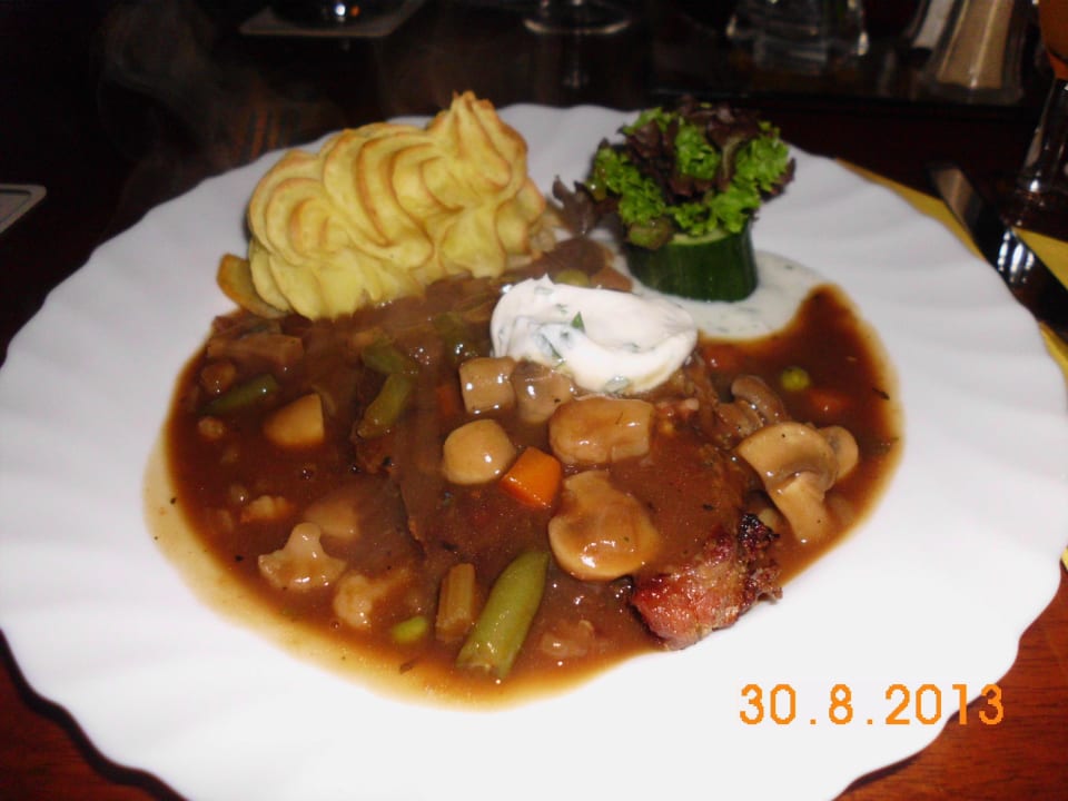 Wir hatten Halbpension Hotel Lindenkrug