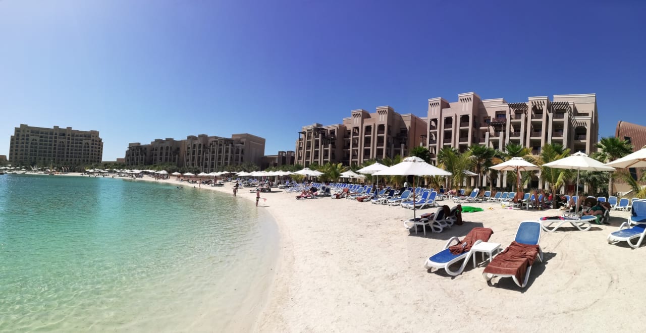 Strand DoubleTree by Hilton Resort & Spa Marjan Island