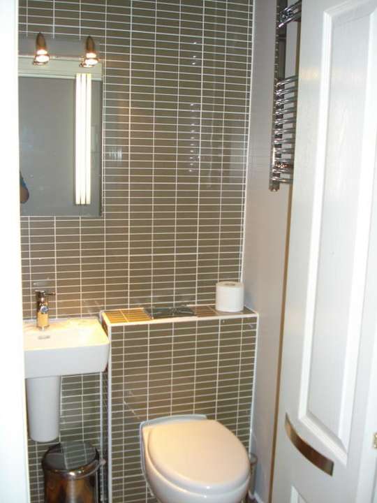 Badezimmer Zimmer 103 Apart Hotel 73