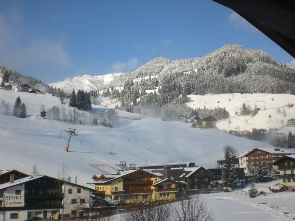 Früh der Ausblick von unserem Balkon Hotel Tauernhof