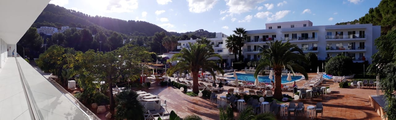 Pool Balansat Resort