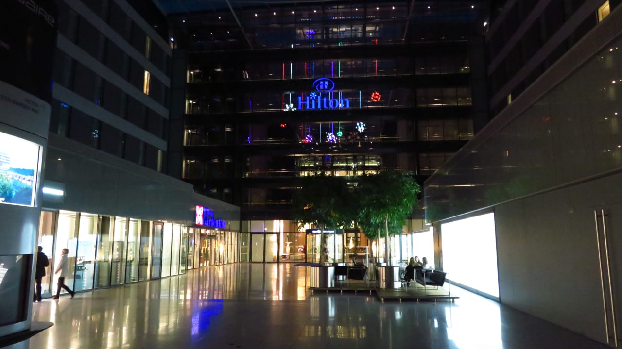 Außenansicht Hilton Frankfurt Airport