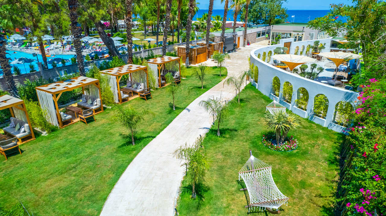 Gartenanlage ROSE GARDEN PREMIUM