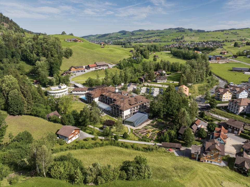 Außenansicht Hotel Hof Weissbad