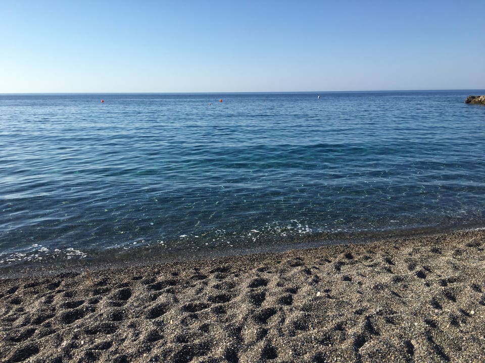 Strand Hotel Kakkos Bay
