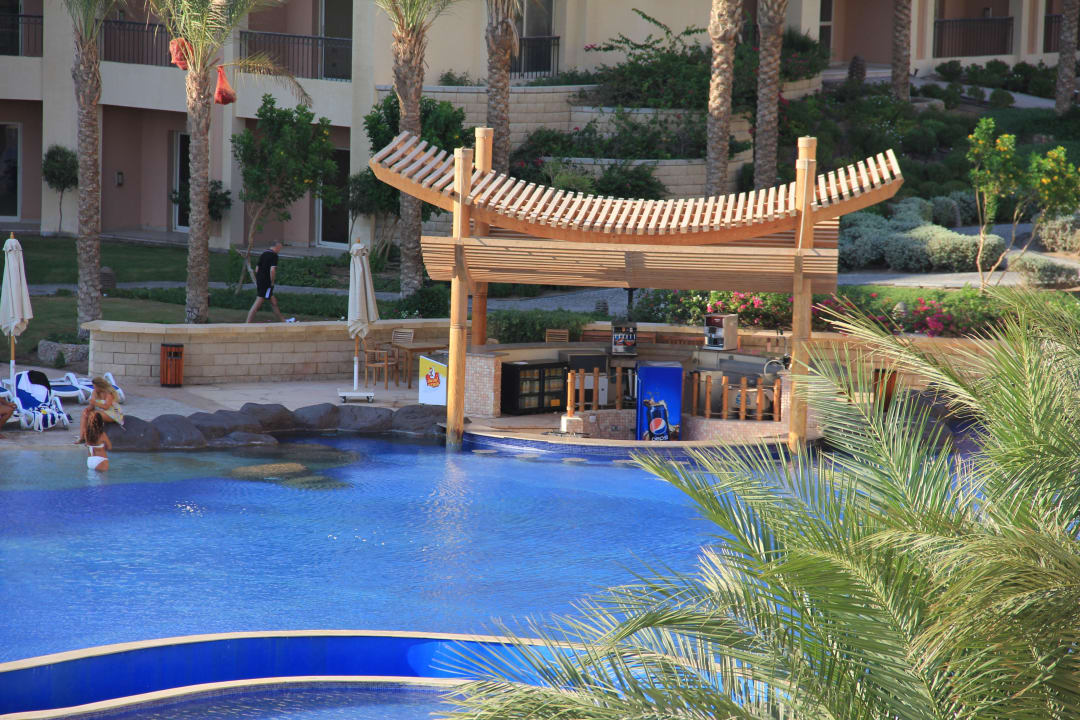 Poolbar Tropitel Sahl Hasheesh