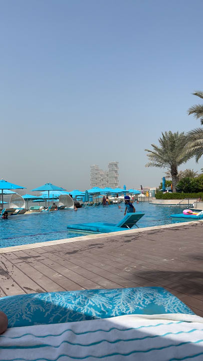 Pool The Retreat Palm Dubai MGallery by Sofitel