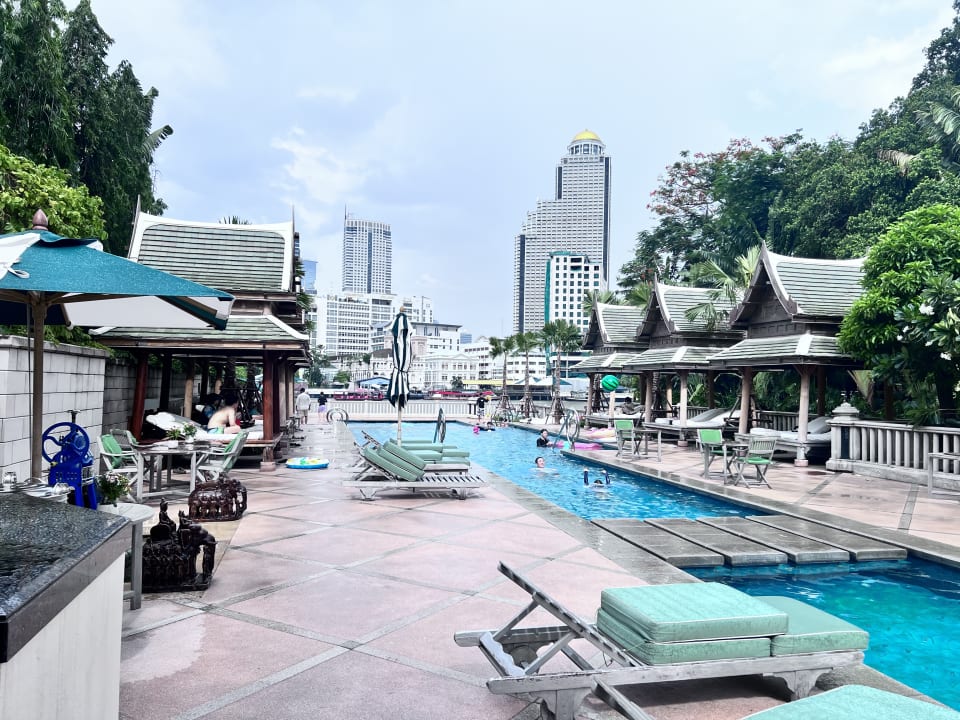 Pool Hotel The Peninsula Bangkok