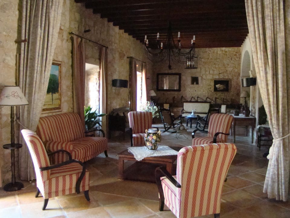 Innenbereich am Eingang Hotel Son Trobat Wellness & Spa