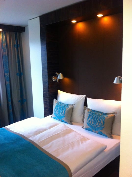 Blick von der Tür Motel One Hamburg-Alster