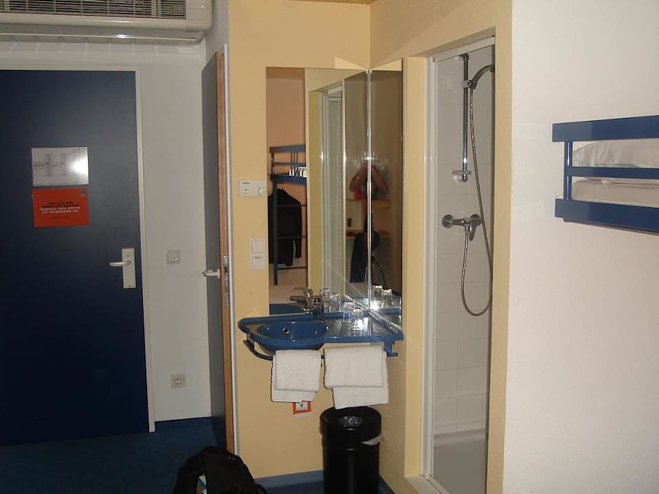 Badezimmer Ibis budget Wien Sankt Marx