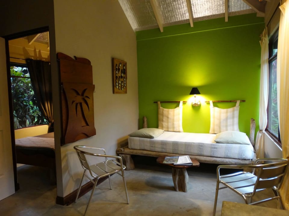 Lounge - Bedroom Phidjie Lodge